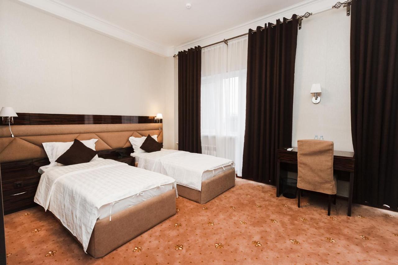 Beluga Hotel Atyraū Zewnętrze zdjęcie