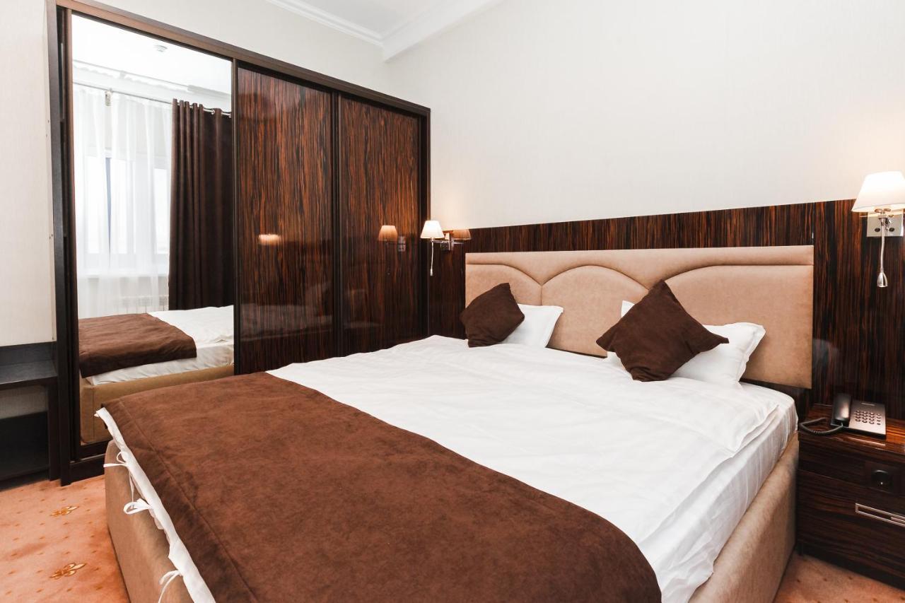 Beluga Hotel Atyraū Zewnętrze zdjęcie