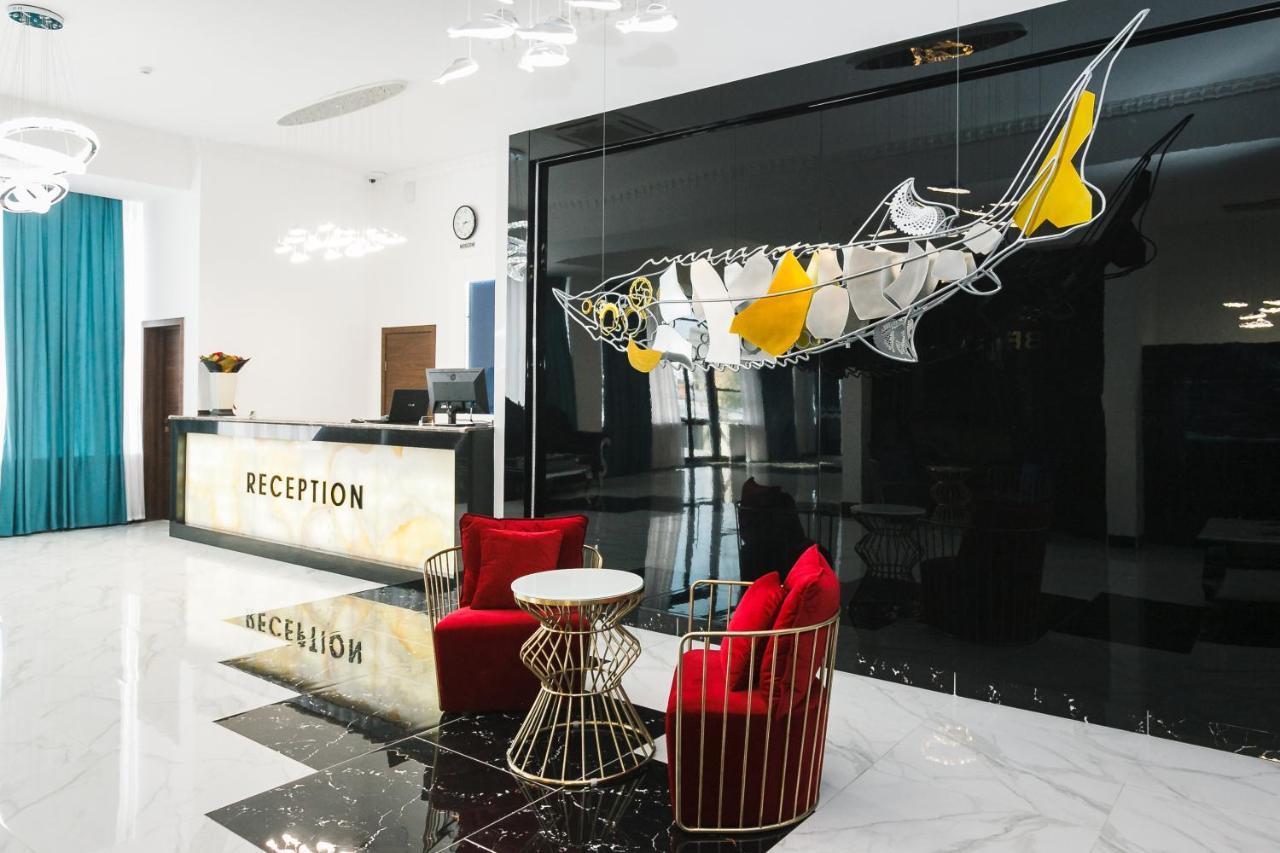 Beluga Hotel Atyraū Zewnętrze zdjęcie