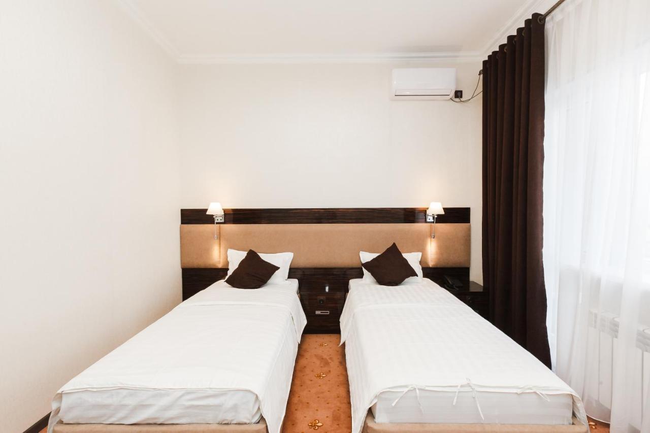 Beluga Hotel Atyraū Zewnętrze zdjęcie