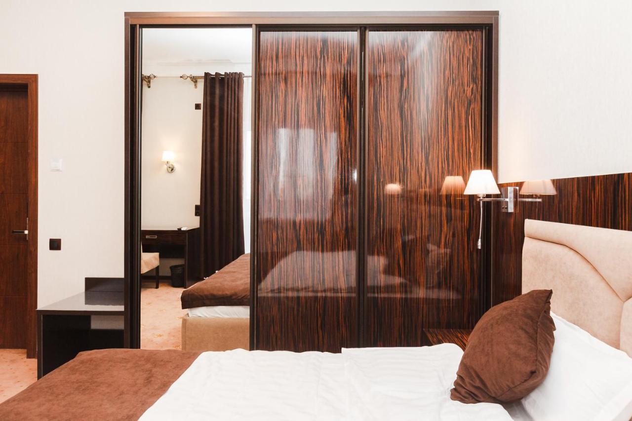 Beluga Hotel Atyraū Zewnętrze zdjęcie
